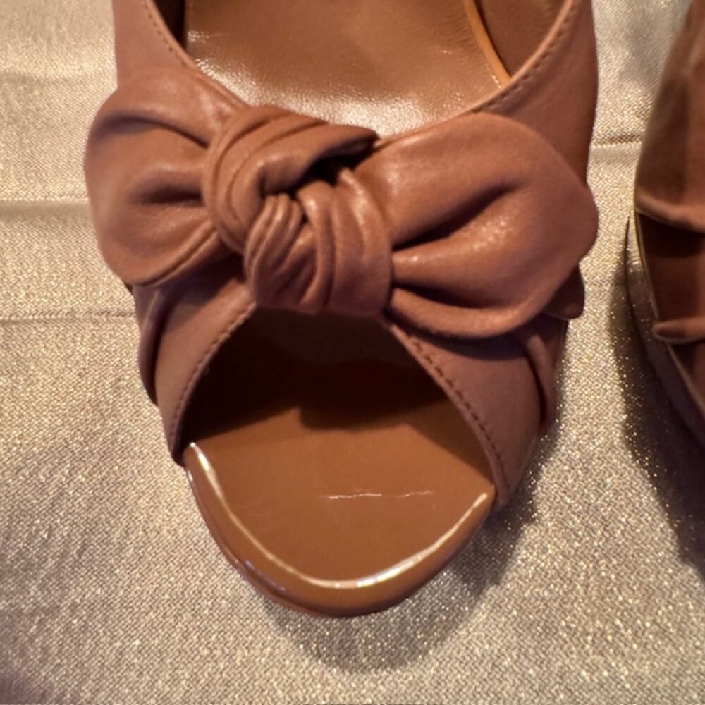 Yves Saint Laurent Palais B Light Clay Platform Heel - Size 38 -LIKE NEW - Picture 8 of 16